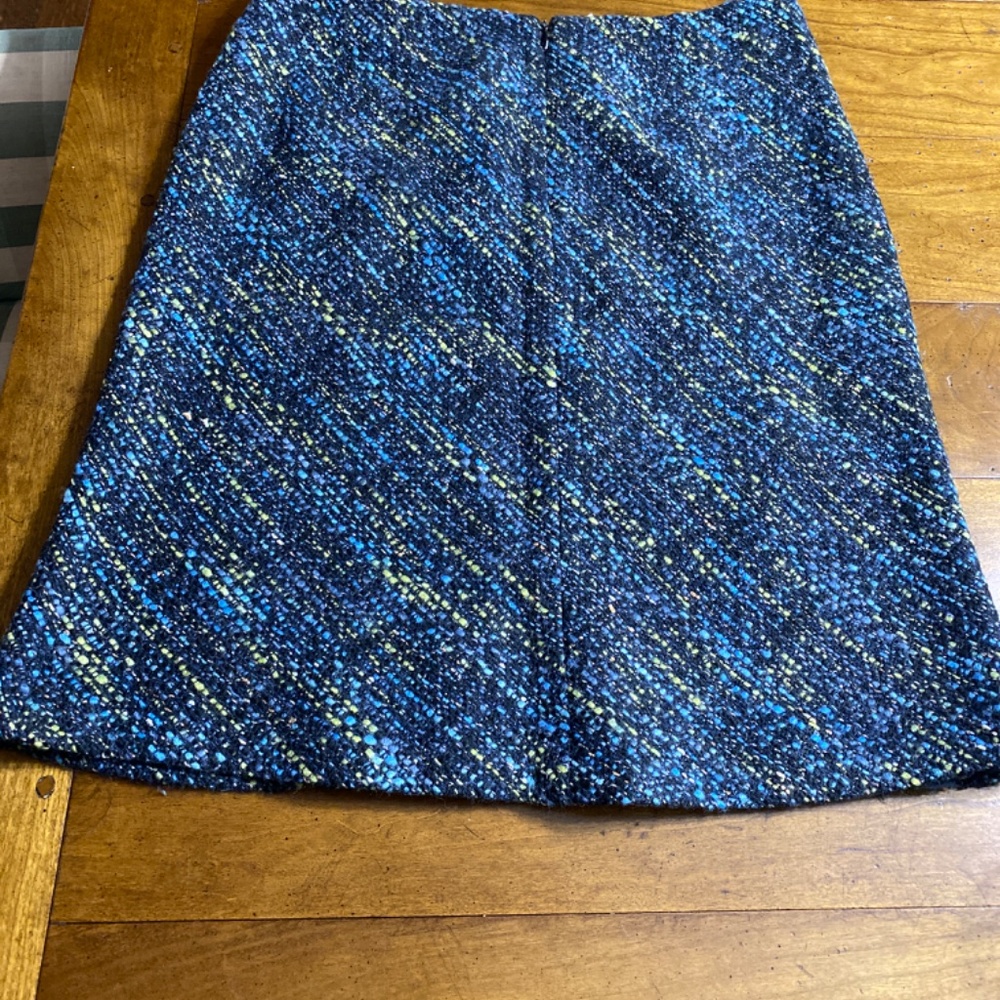 Jones of New York pattern skirt